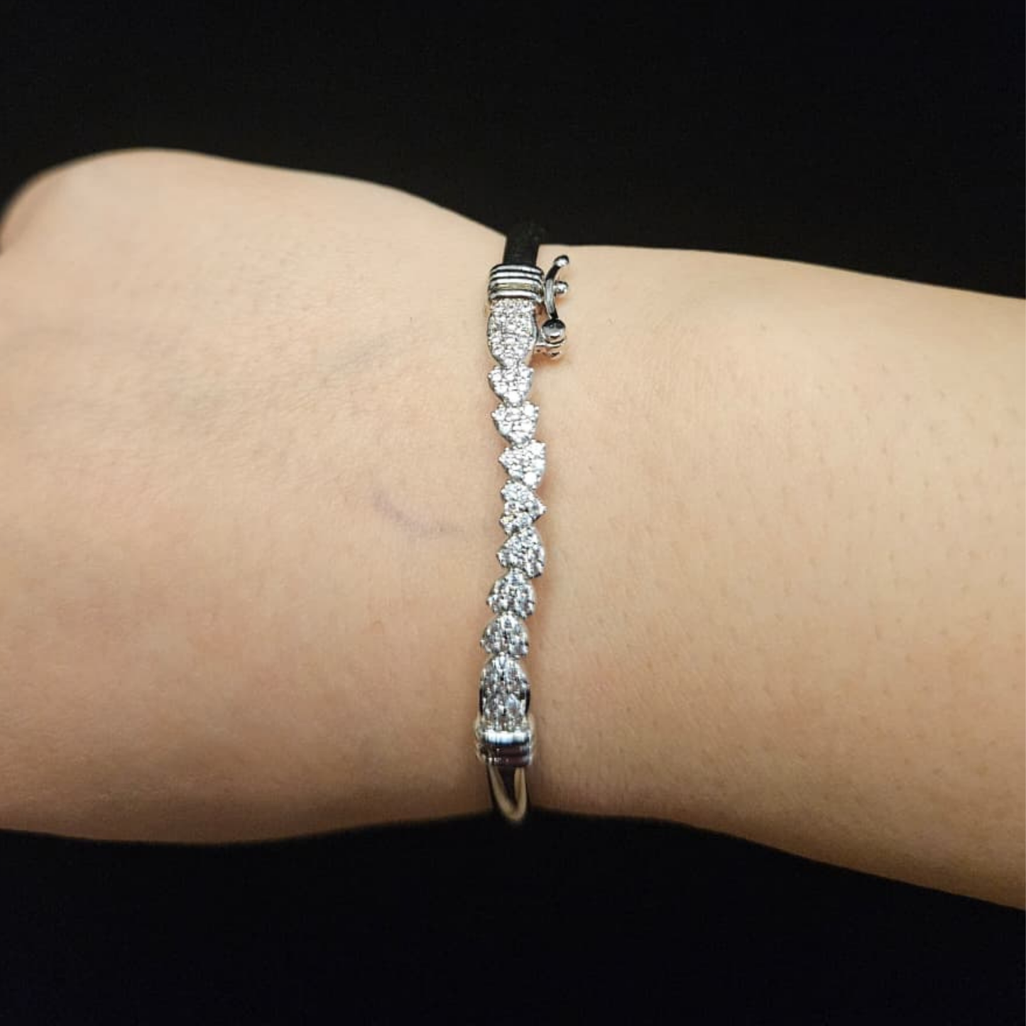 Silver Hearts Bracelet
