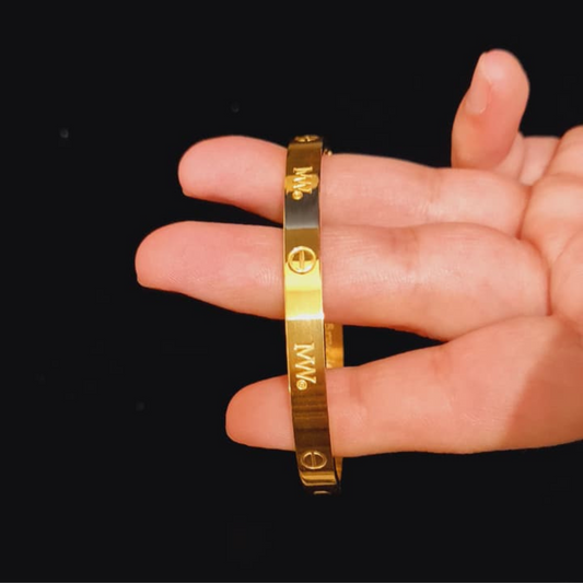 Golden Love Bangle