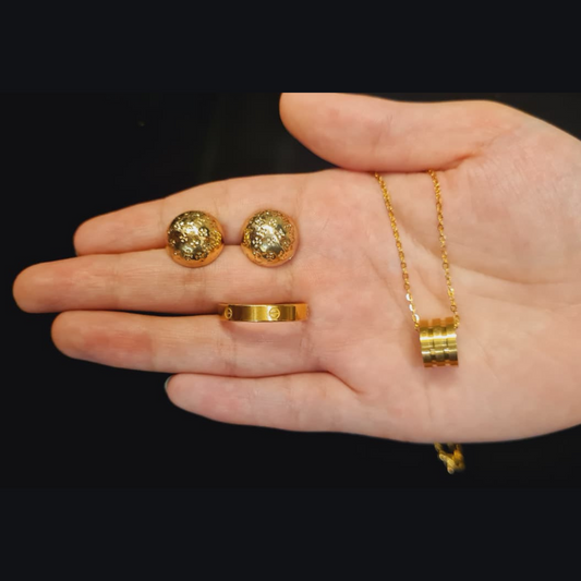 Golden Essentials Set