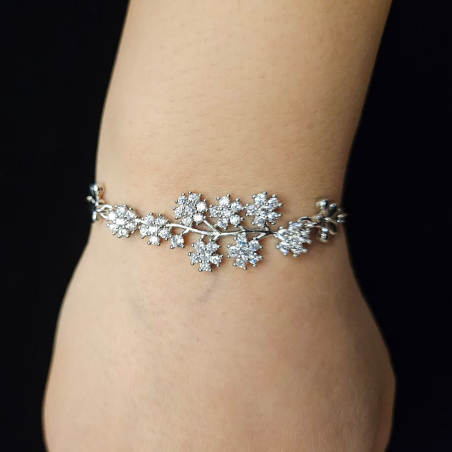Adjustable Silver Floral Cluster Bracelet